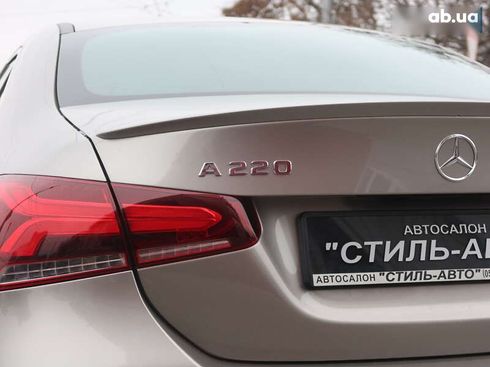 Mercedes-Benz A-Класс 2019 - фото 11