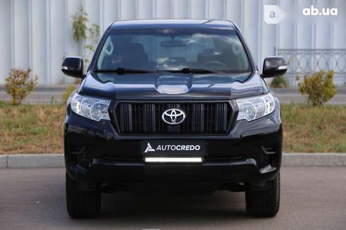 Toyota Land Cruiser Prado 2019 - фото 2