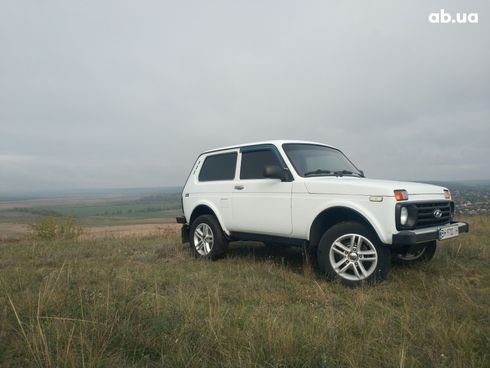 ВАЗ 4x4 2011 белый - фото 8