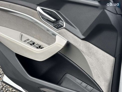 Audi E-Tron 2021 - фото 21