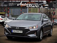 Продаж вживаних Hyundai Elantra в Черкаській області - купити на Автобазарі
