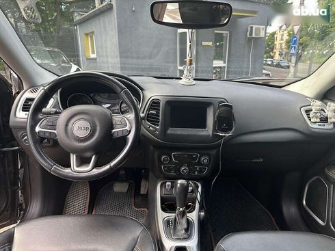 Jeep Compass 2019 - фото 12
