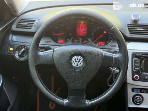 Volkswagen Passat 2006 - фото 12