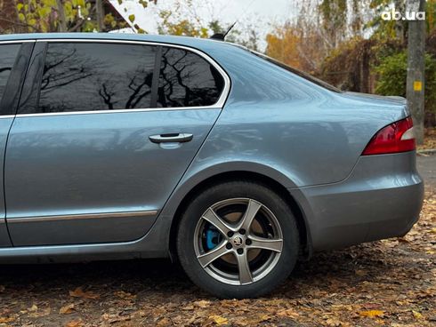 Skoda Superb 2008 синий - фото 18