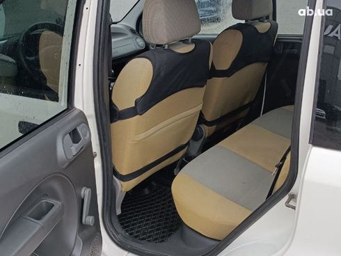 Fiat Panda 2011 белый - фото 14