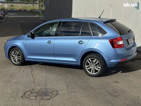 Skoda Spaceback 2015 - фото 14