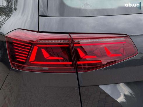 Volkswagen Passat 2020 - фото 21