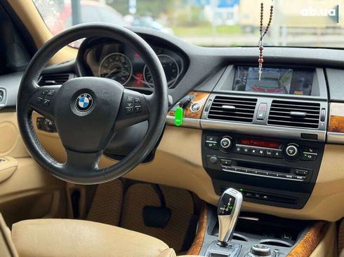 BMW X5 2011 - фото 10