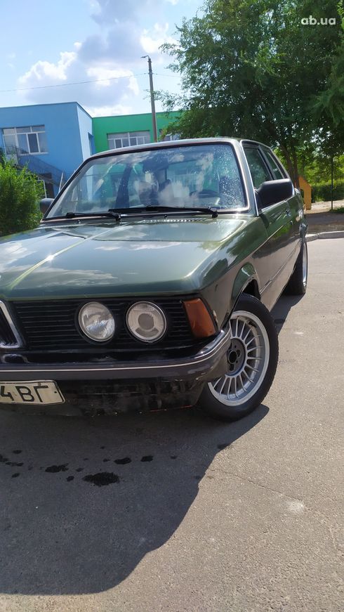 BMW 3 серия 1979 зеленый - фото 2