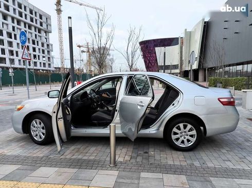 Toyota Camry 2007 - фото 10