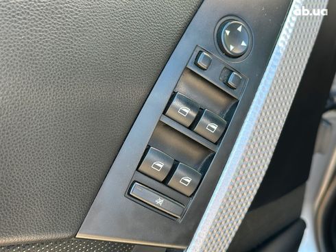 BMW 5 серия 2004 серый - фото 11