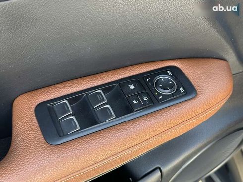 Lexus RX 2018 - фото 22