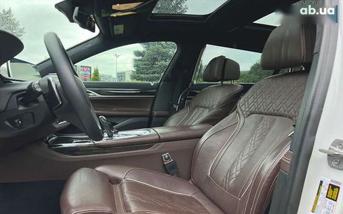 BMW 7 серия 2017 - фото 20
