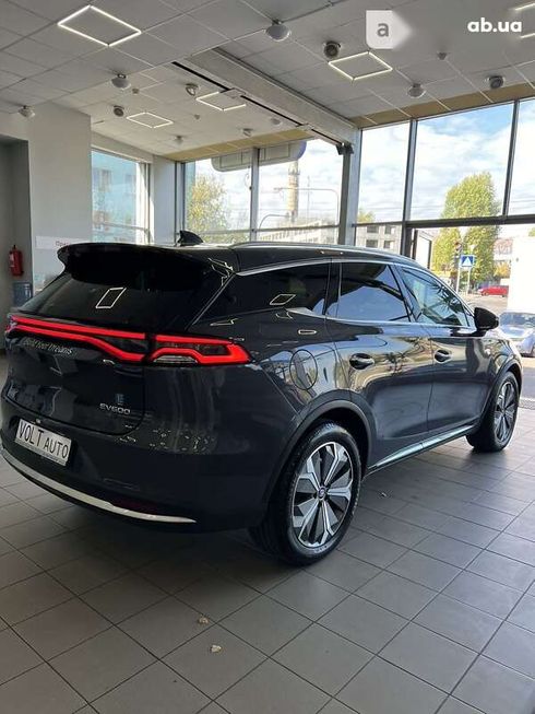 BYD Tang 2019 - фото 6