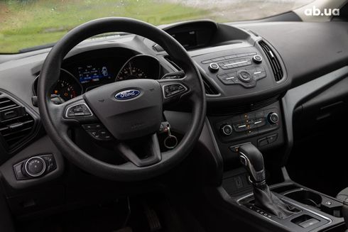 Ford Escape 2018 белый - фото 4
