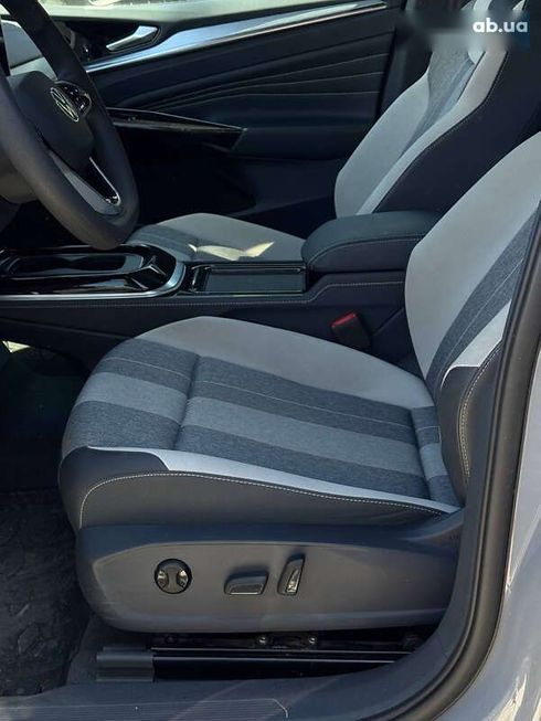 Volkswagen ID.4 2022 - фото 8