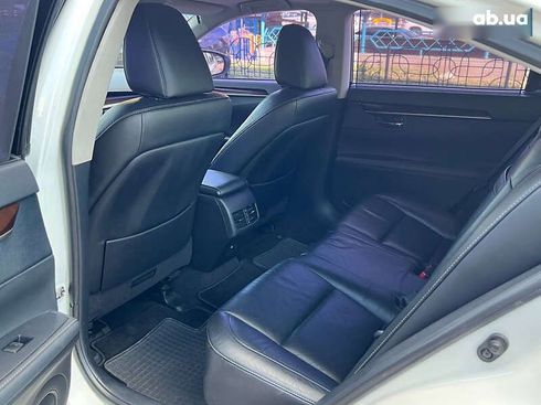 Lexus ES 2012 - фото 20