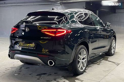 Alfa Romeo Stelvio 2021 - фото 6