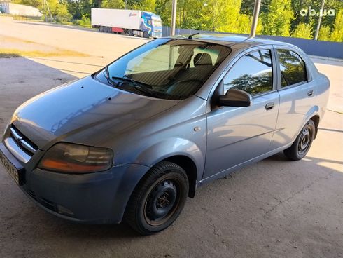 Chevrolet Aveo 2006 синий - фото 3