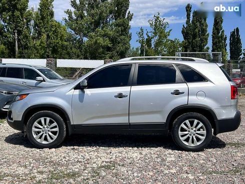 Kia Sorento 2011 - фото 8