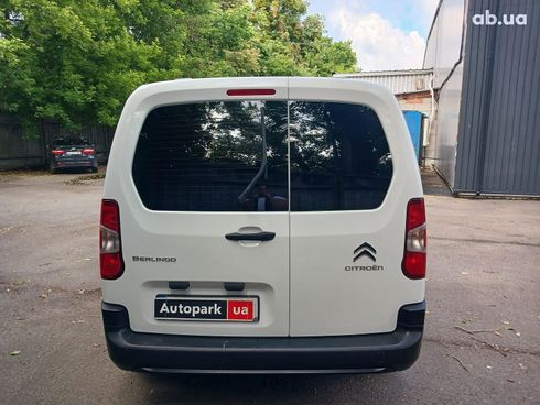 Citroёn Berlingo 2021 белый - фото 6
