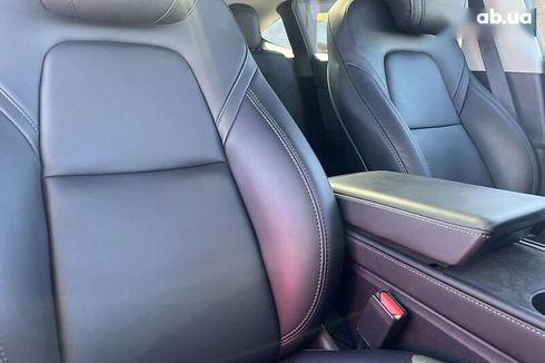 Tesla Model Y 2023 - фото 25