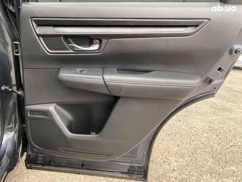 Honda CR-V 2023 серый - фото 17