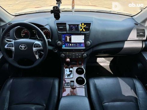 Toyota Highlander 2011 - фото 26