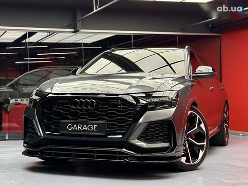 Audi RS Q8 2021 - фото 7