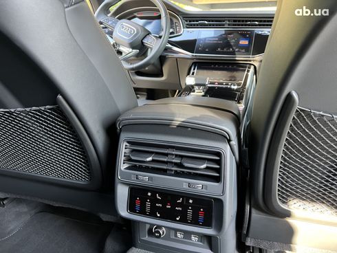 Audi SQ7 2020 - фото 18