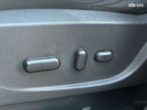 Ford Escape 2017 черный - фото 21