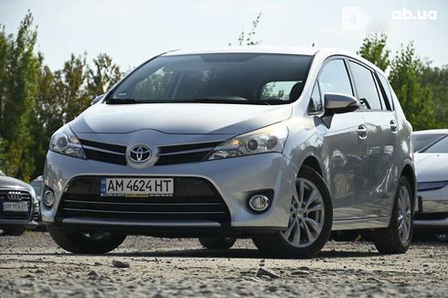 Toyota Verso 2015 - фото 7