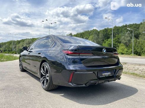 BMW 7 серия 2023 - фото 16