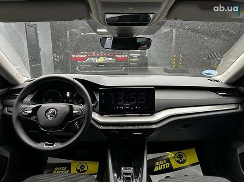 Skoda Octavia 2023 - фото 16