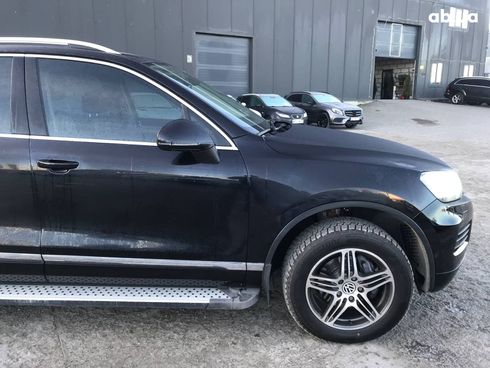 Volkswagen Touareg 2012 черный - фото 16