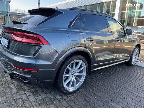 Audi RS Q8 2021 - фото 42