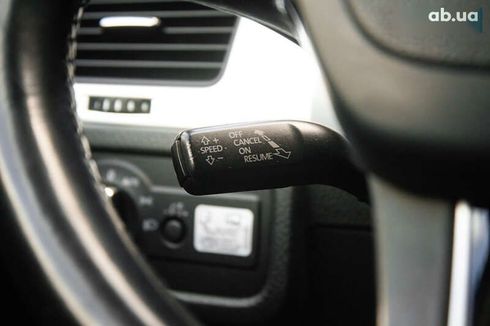 Volkswagen Touareg 2012 - фото 23