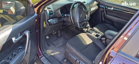 Kia Sorento 2013 вишневый - фото 7