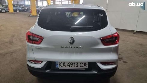 Renault Kadjar 2021 - фото 16