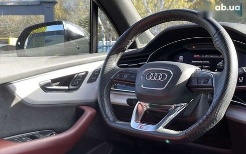 Audi SQ7 2020 - фото 19