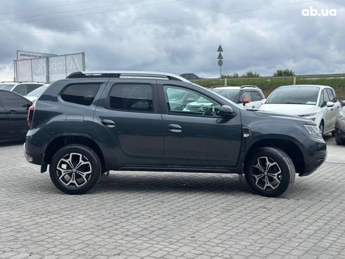 Renault Duster 2021 серый - фото 12