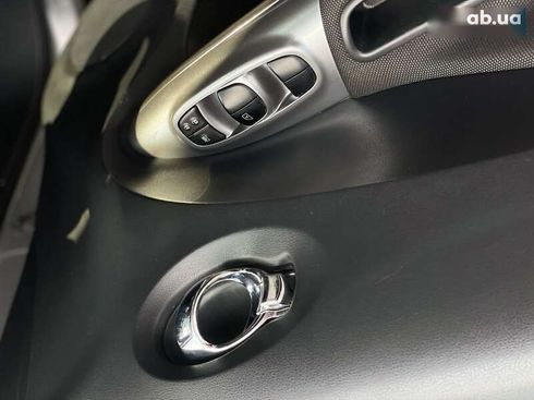 Nissan Juke 2010 - фото 14