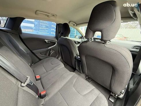 Volvo V40 Cross Country 2014 - фото 25