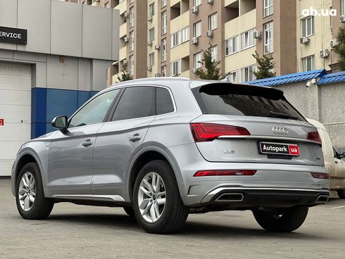 Audi Q5 2022 серый - фото 13