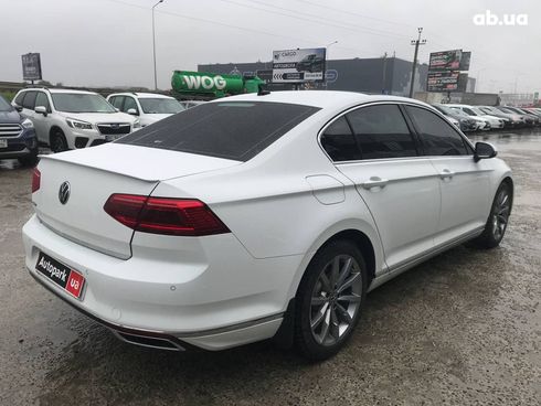 Volkswagen passat b8 2020 белый - фото 20