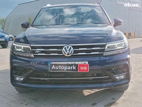 Volkswagen Tiguan 2021 синий - фото 2