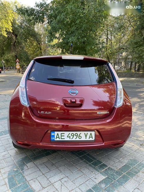 Nissan Leaf 2014 - фото 16