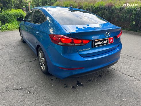 Hyundai Elantra 2016 синий - фото 8