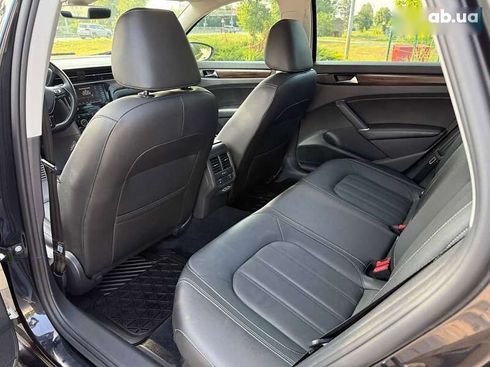 Volkswagen Passat 2020 - фото 24