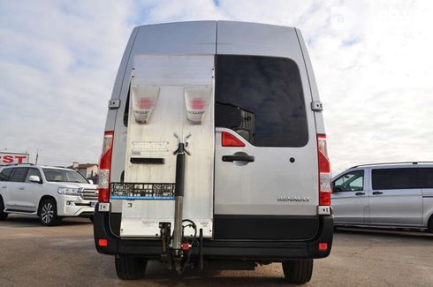 Renault Master 2019 - фото 17